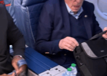 The Weird Obsession With Flying First-Class Among America's Anti-Capitalists