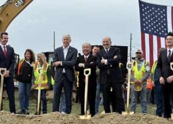 Wright And Lutnick Unveil $33 Billion Gas-Fired Mega-Project In Ohio With SoftBank