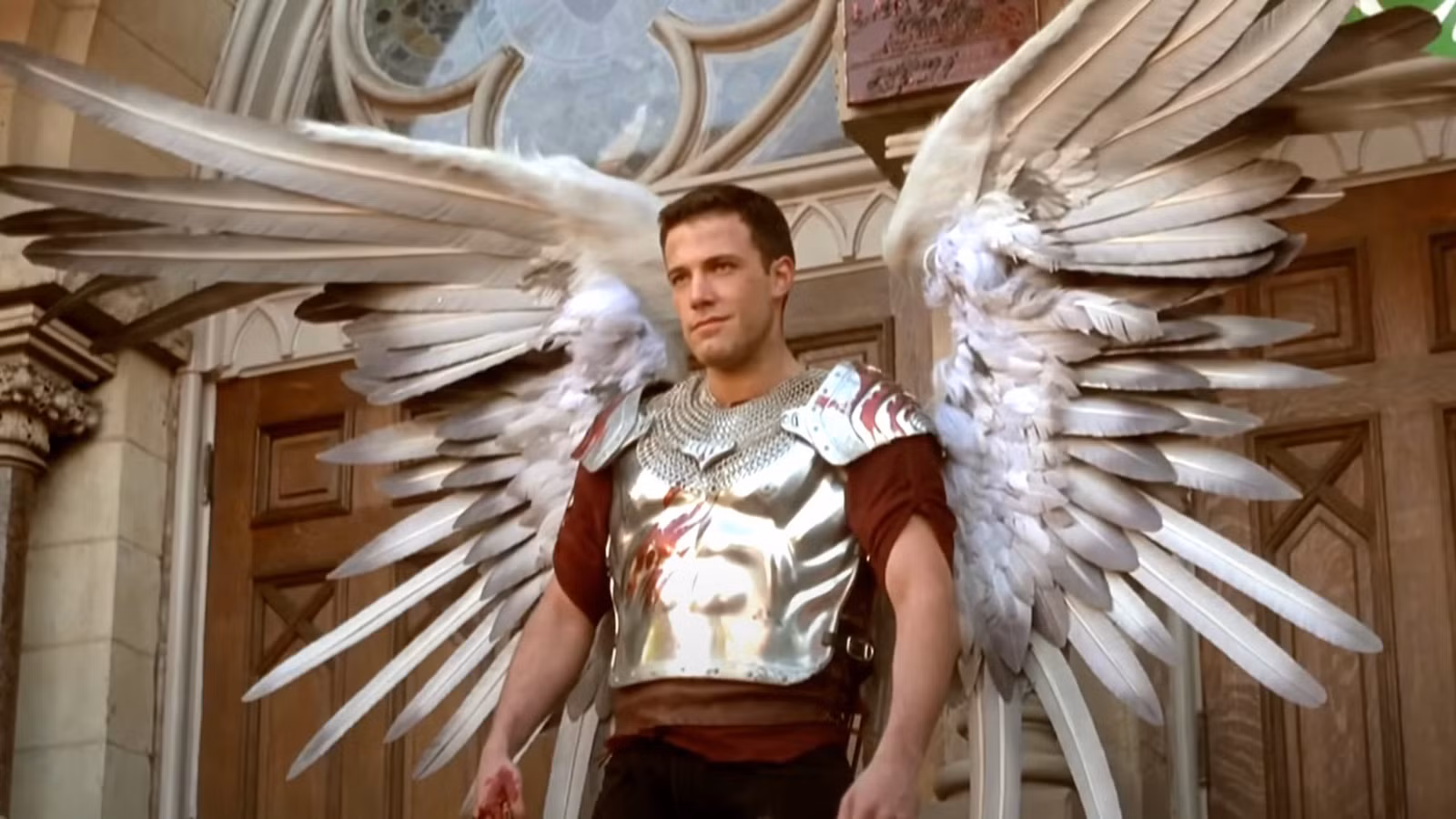 ben-affleck-as-bartleby-in-dogma-with-his-wings-on-full-display
