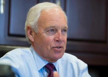 Senator Finds More Evidence Federal Officials Evaded FOIA