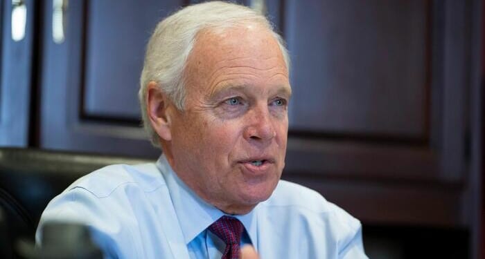 Senator Finds More Evidence Federal Officials Evaded FOIA