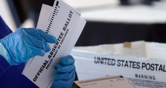 37 Senate Democrats Urge USPS To Refuse Trump's Vote-By-Mail Executive Order