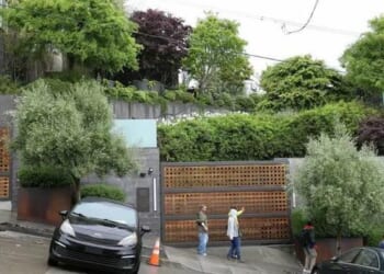 Does Altman Molotov Attack Portend Pitchforks Over AI?