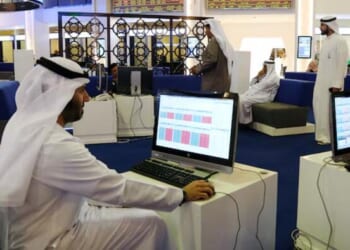 Dubai Crackdown Hits Iran's Economic Lifeline, Squeezes IRGC Networks