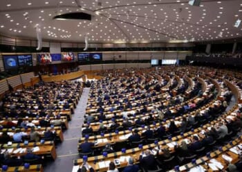 EU Parliament Shocks Brussels: Chat Surveillance Rejected, Deportation Centers Approved
