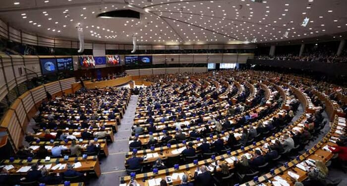 EU Parliament Shocks Brussels: Chat Surveillance Rejected, Deportation Centers Approved