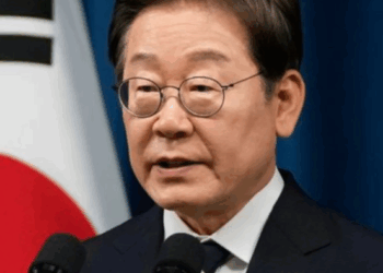 "Save Every Drop Of Fuel": South Korea Tells Citizens To Conserve, Ride Public Transit Amid Energy Shock