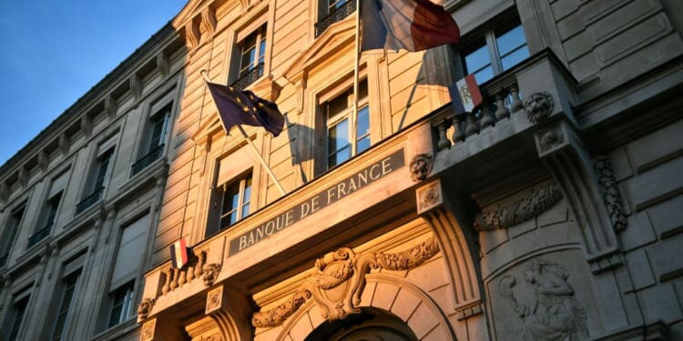 The Global Public Debt Problem