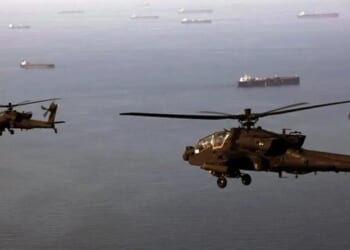 Two US Navy Destroyers Transit Hormuz Strait As Iranian Factions Reportedly Clash Over UAE Attacks
