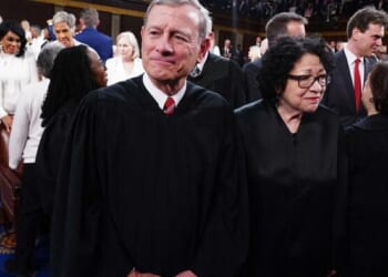 Chief Justice Roberts Says US Supreme Court Is Not Political